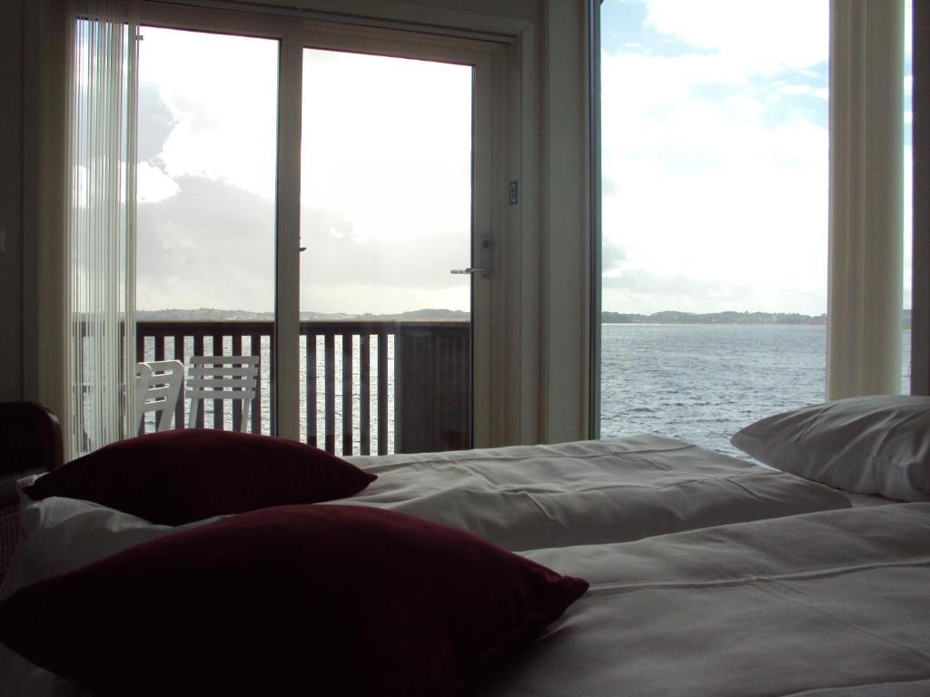 Amoy Fjordferie Apartment Vestre Amoy Room photo